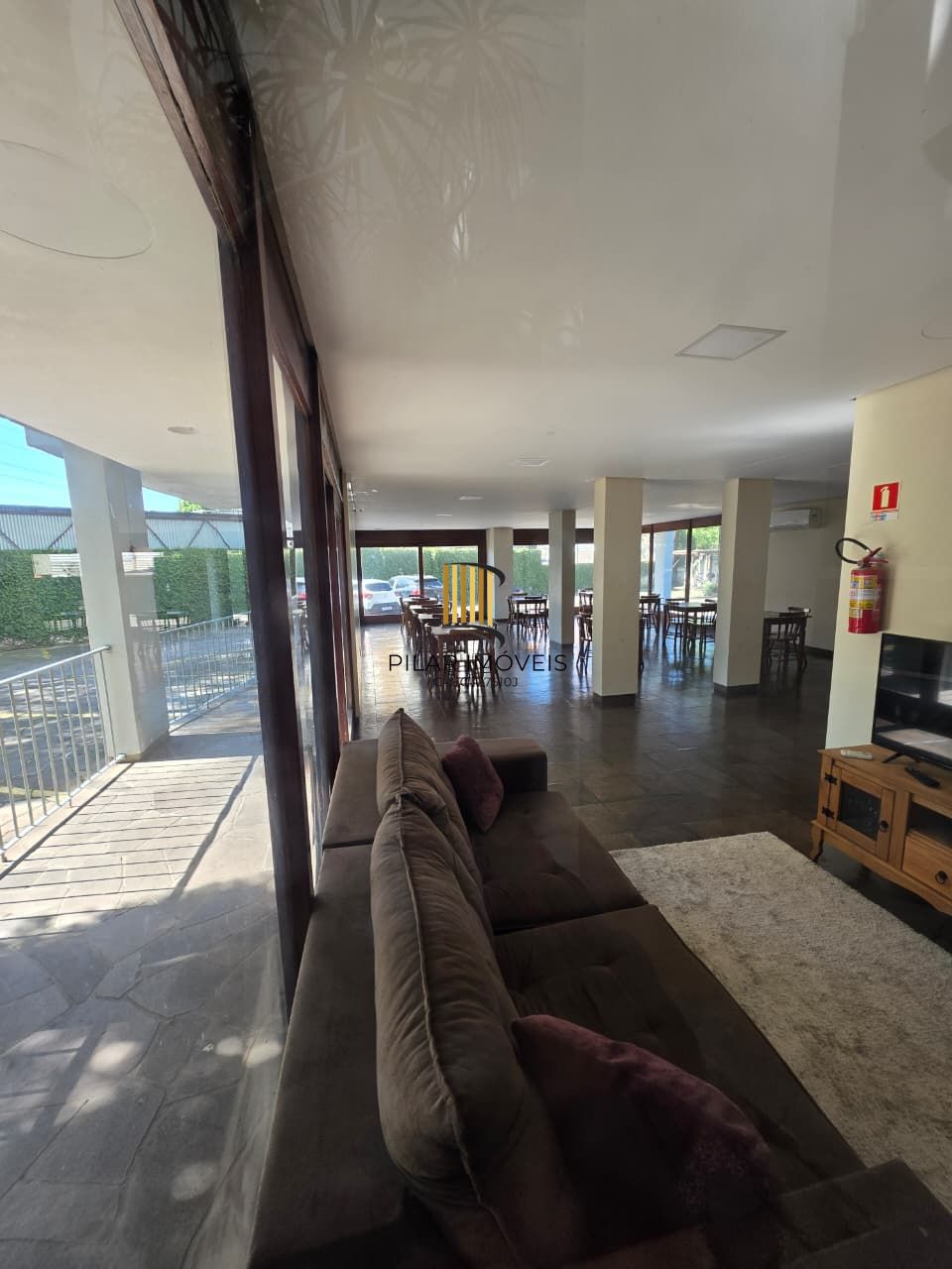 Apartamento 1 dormitório, 1 vaga coberta, portaria , elevador, vista, salao de festas, no bairro Santana, Porto Alegre, RS
