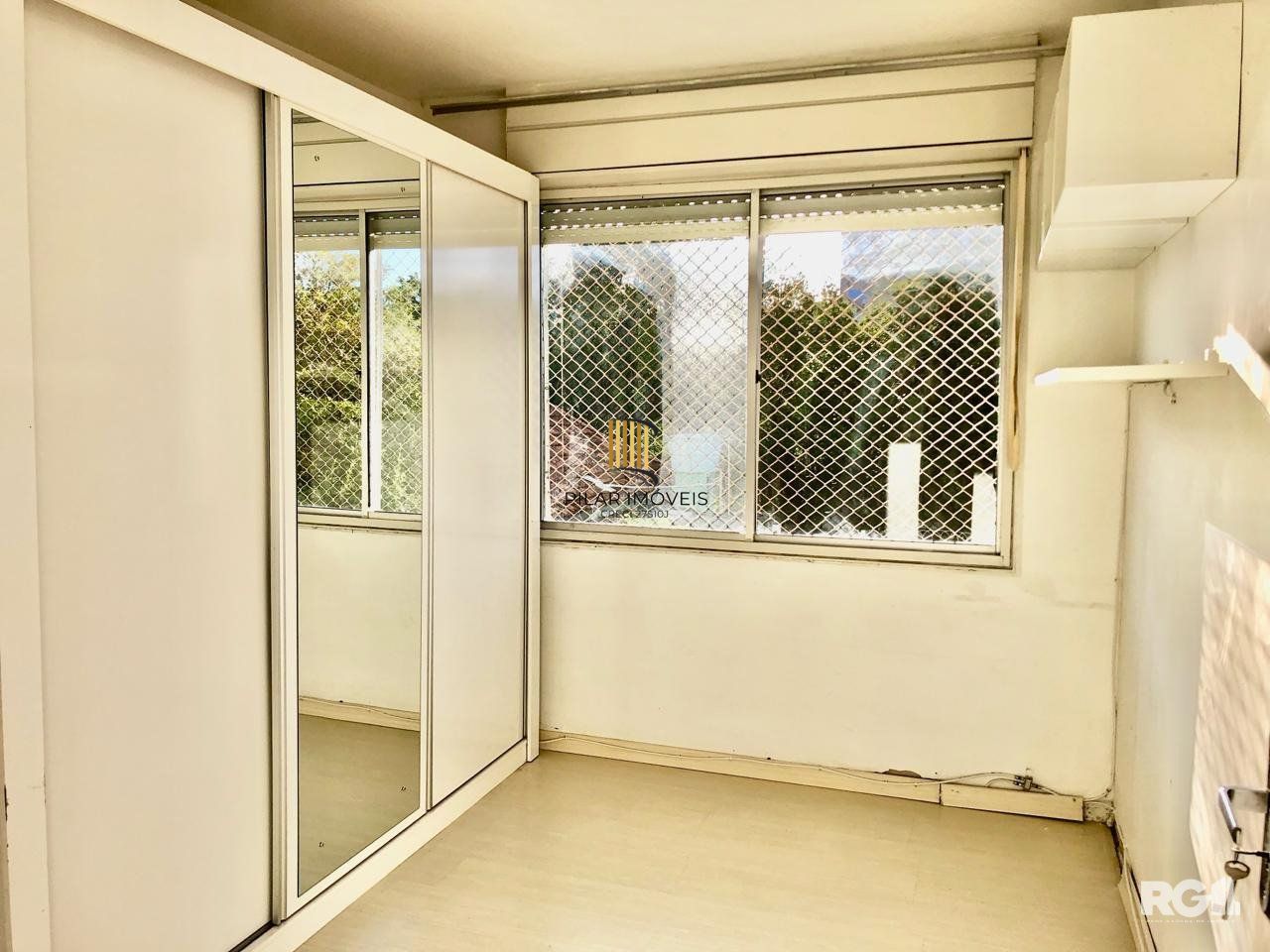 Apartamento com 2 dormitórios, no bairro Tristeza, em Porto Alegre, RS