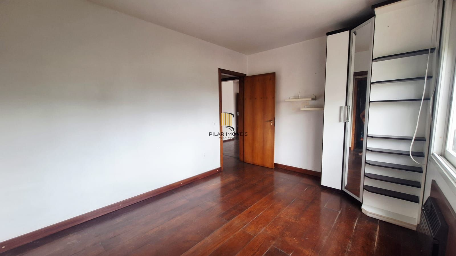 Apartamento 2 dormitórios bairro Jardim Botânico
