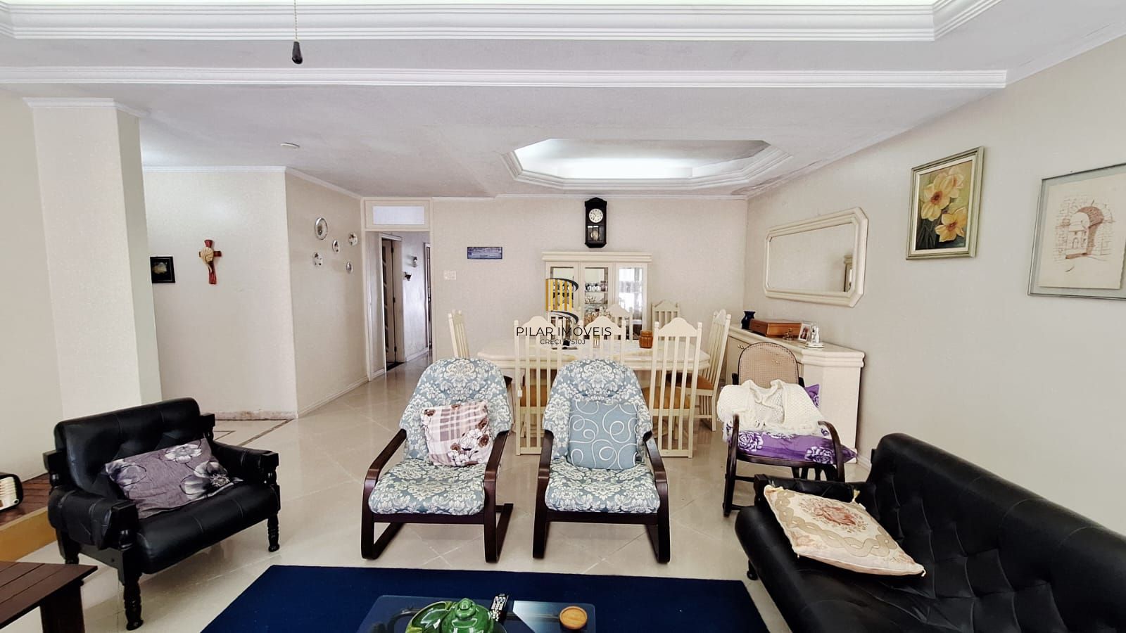 Casa com 4 dormitórios, piscina, 4 vagas, no bairro Teresópolis, Porto Alegre,RS