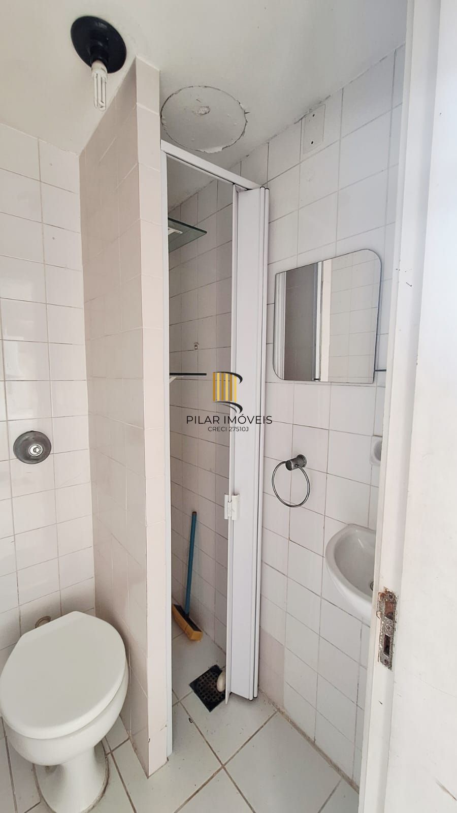 Apartamento 2 dormitórios bairro Jardim Botânico