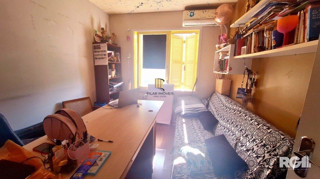 Apartamento com 2 dormitórios, 1 vaga coberta, no bairro Petrópolis, em  Porto Alegre, RS