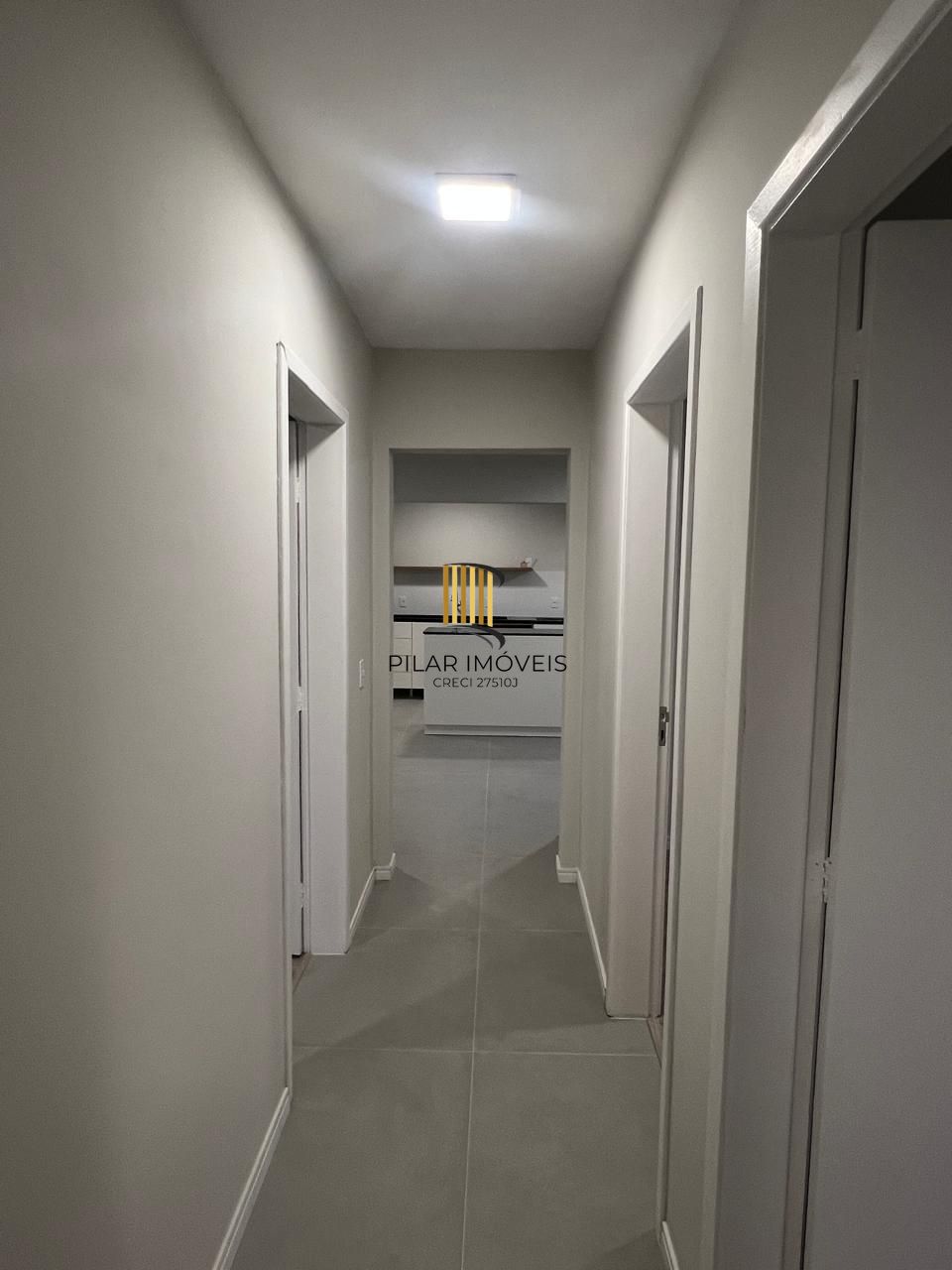 Apartamento com 3 dormitórios, 2 banheiros, 1 vaga, no bairro Tristeza, Poa, RS
