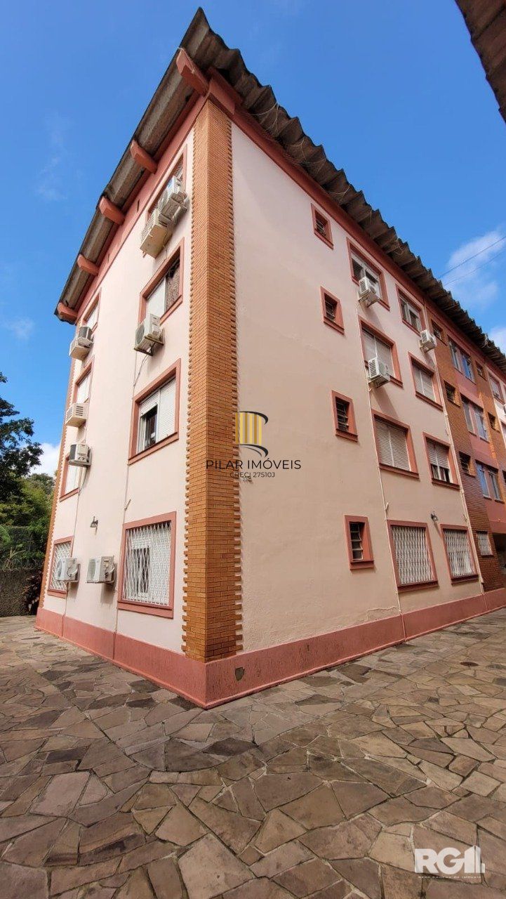 Apartamento com 2 dormitórios, 1 vaga, no bairro Teresópolis, Porto Algre, RS
