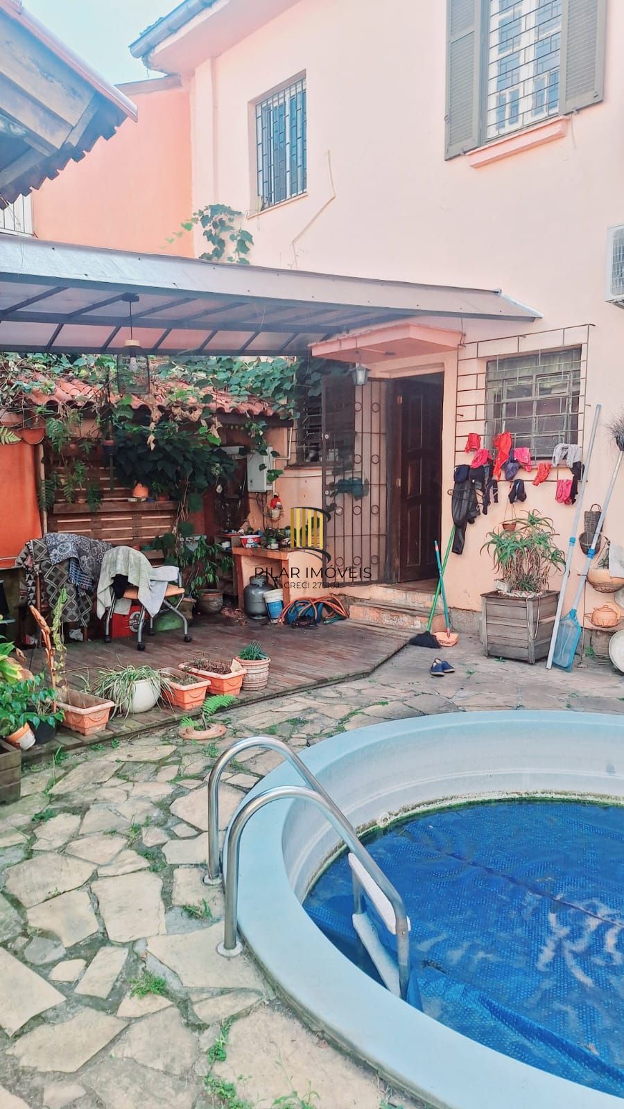 Casa com  5 quartos no bairro Petrópolis!