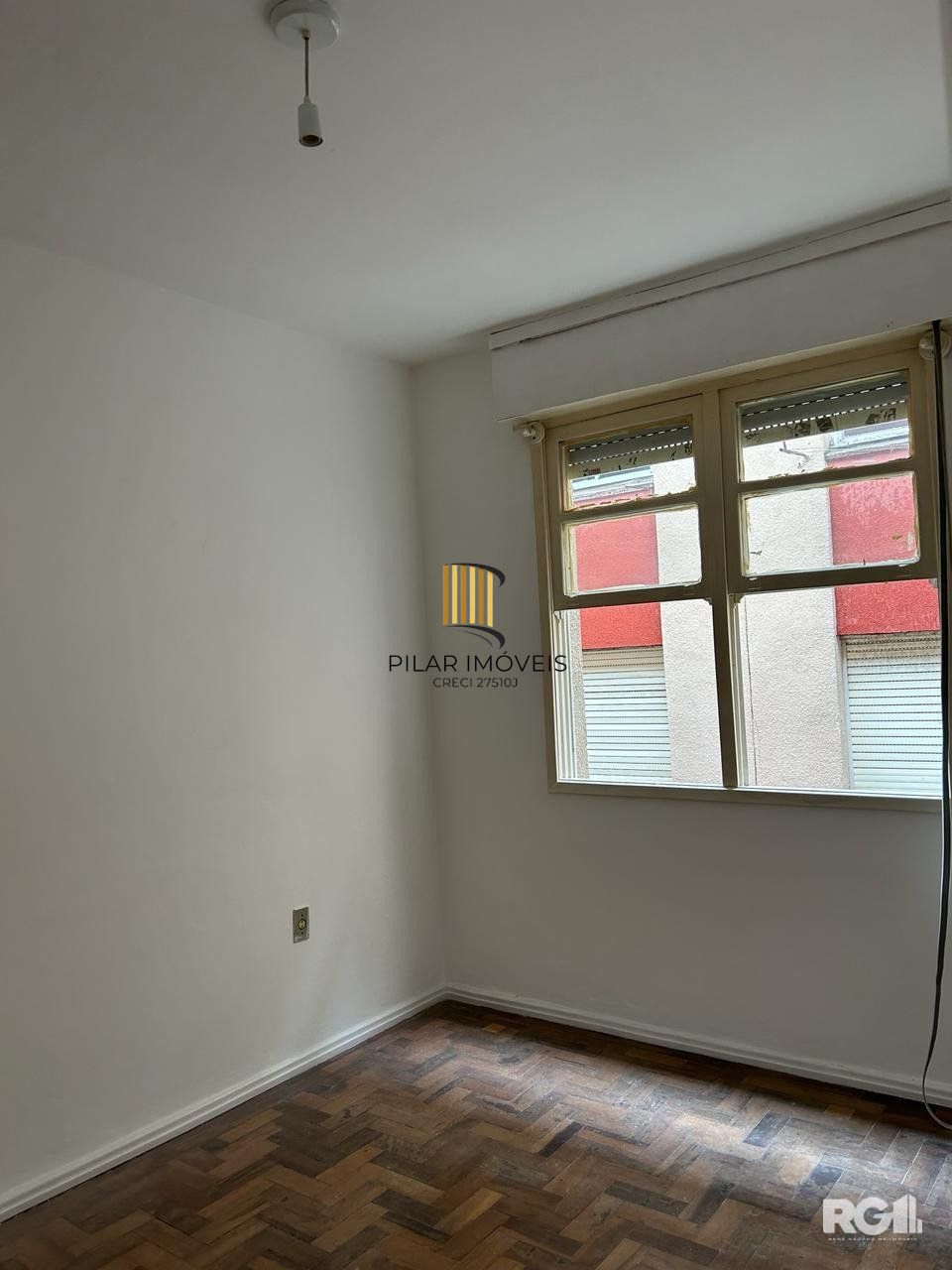 Apartamento com 2 dormitórios, próximo do Barra Shopping, no bairro Cristal, RS
