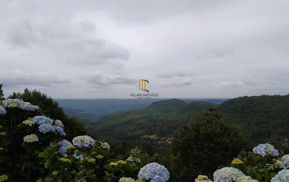 Terreno de 800m² no loteamento Vale dos Pinheiros, em Gramado, RS - Pilar Imóveis