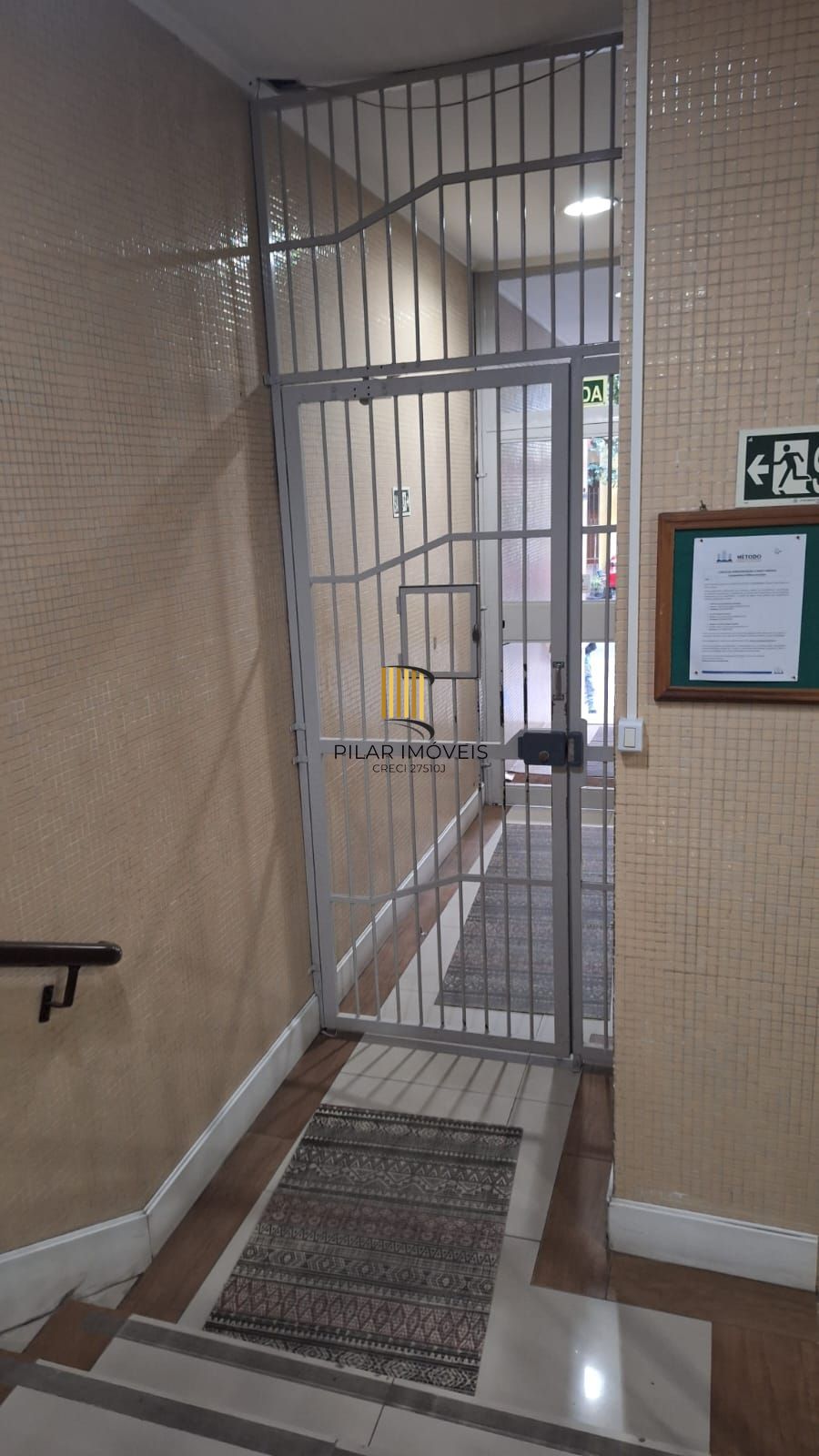 Apartamento  de 3 dormitórios  na Duque de Caxias  -  Centro de Porto Alegre/RS