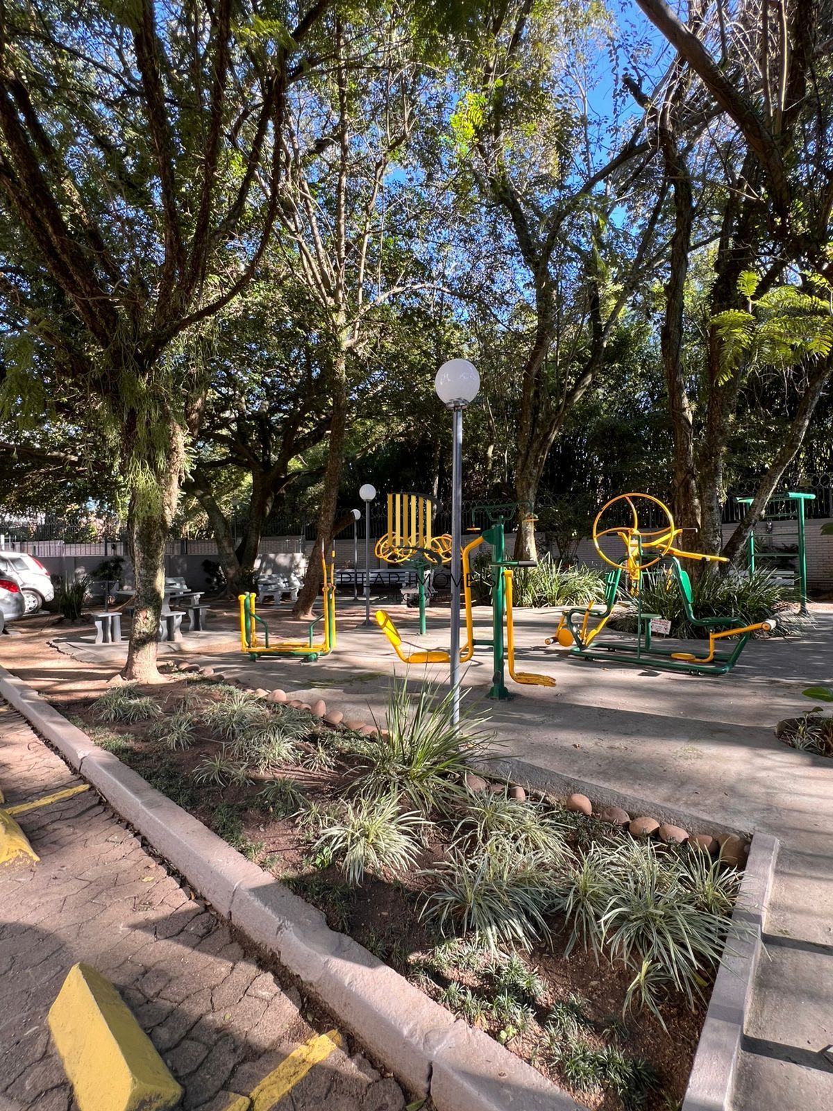 Apartamento com 3 dormitórios, 1 vaga, no bairro Cristal, Porto Alegre, RS