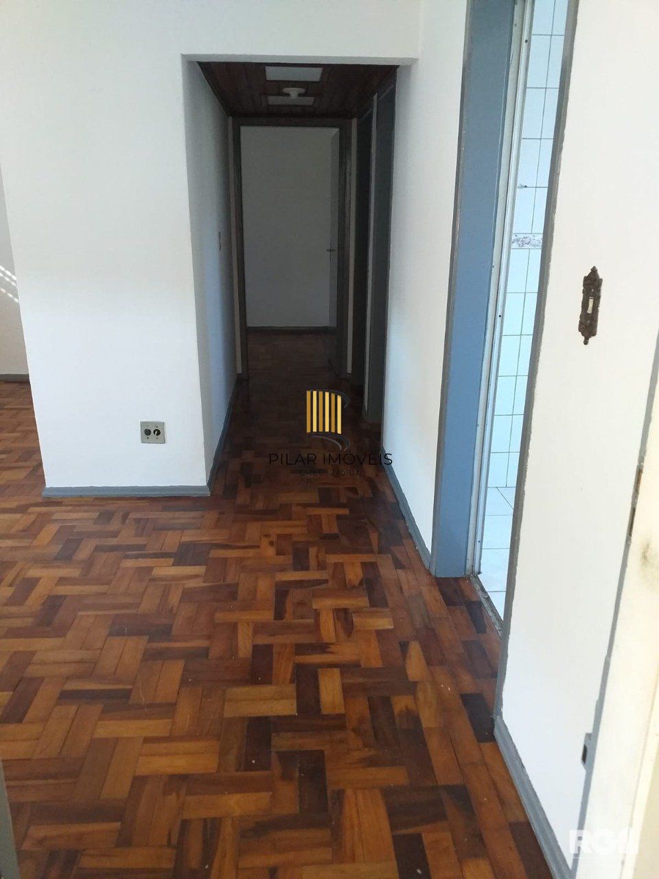 Apartamento com 3 dormitórios, 1 vaga, no bairro Camaquã, Porto Alegre, RS
