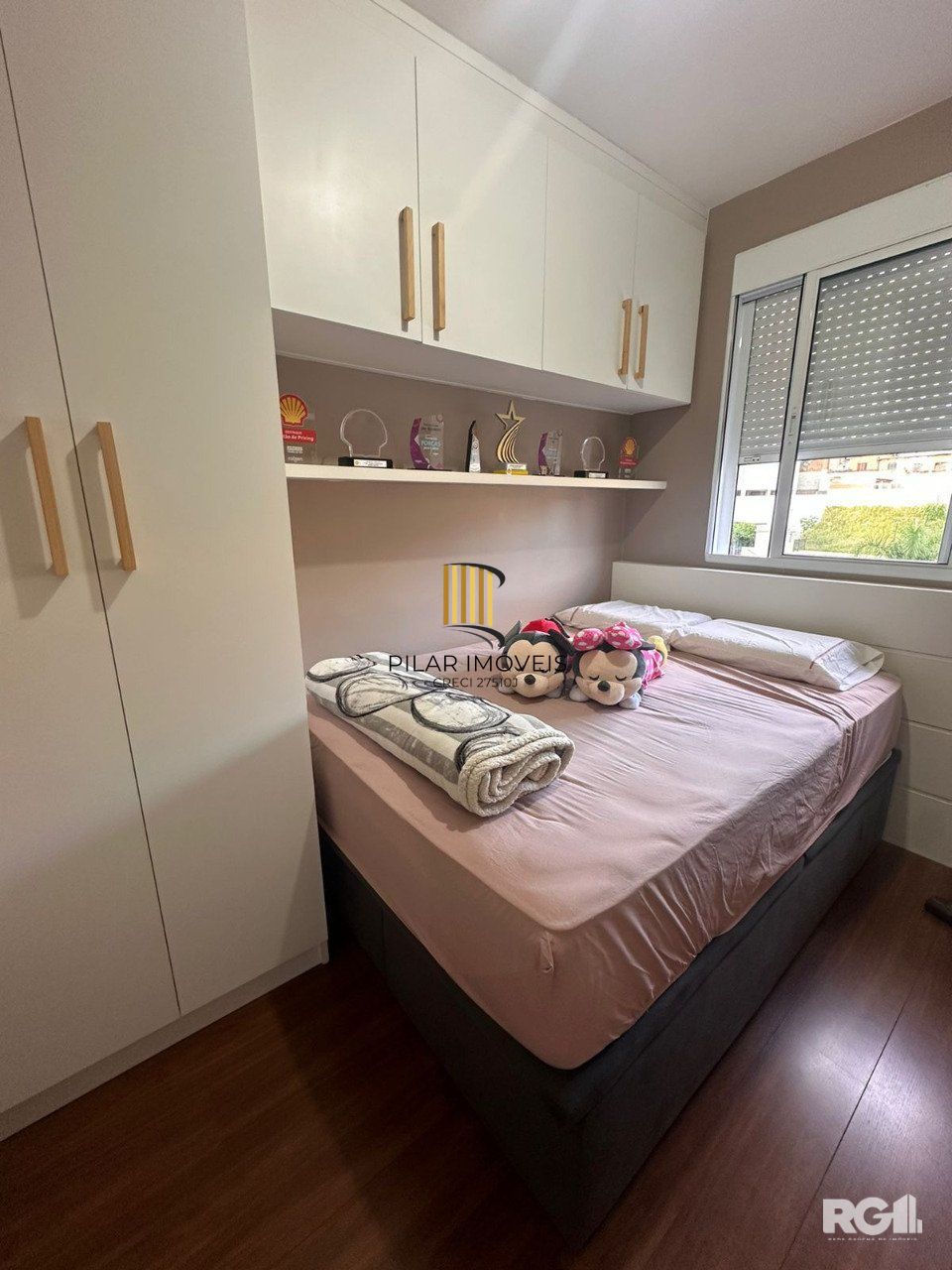 Apartamento com 2 dormitórios, 1 vaga, no bairro Camaquã, Porto Alegre, RS.