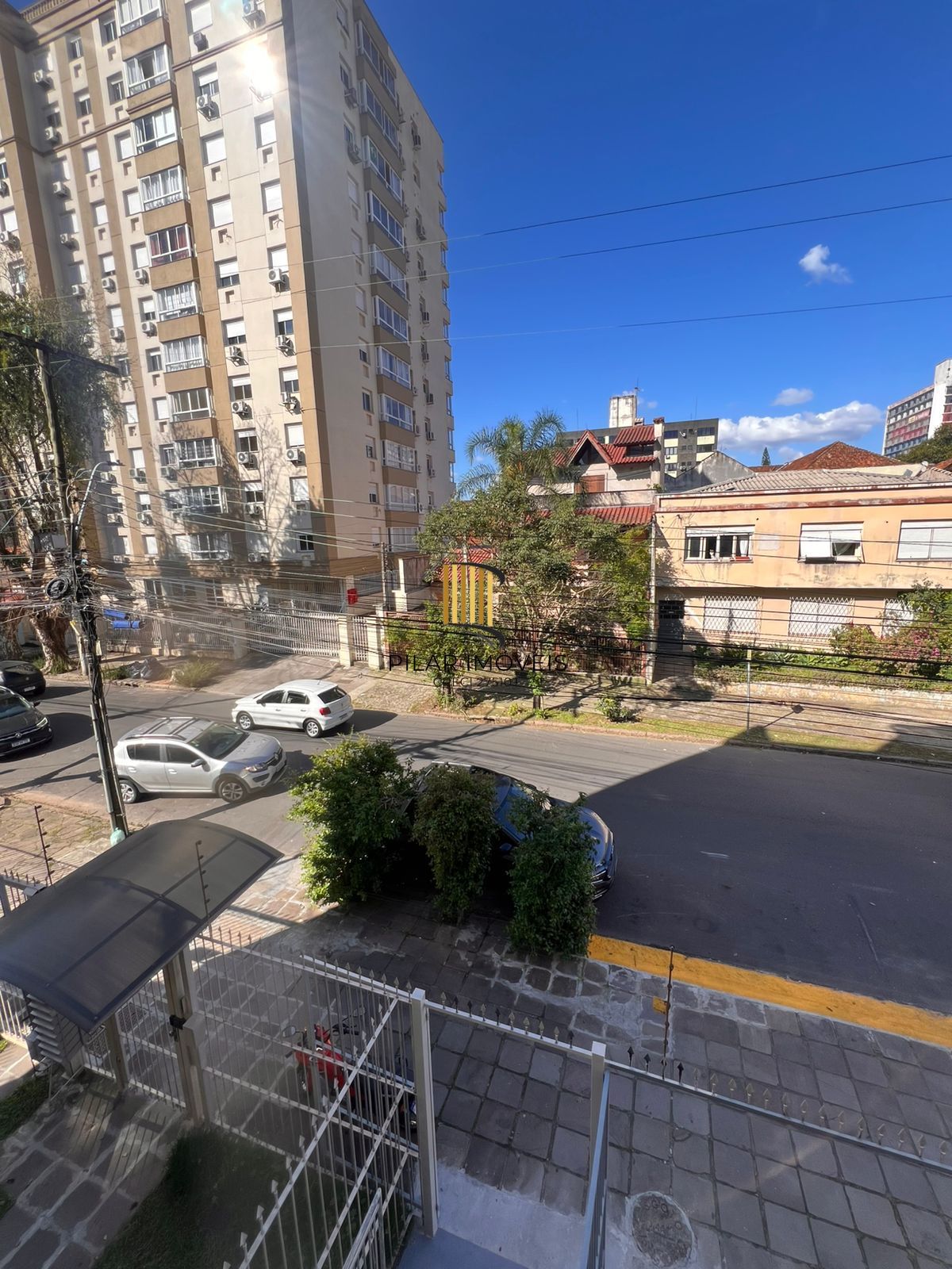 Apartamento com 2 dormitórios,1 vaga, no bairro Cristo Redentor, em Porto Alegre