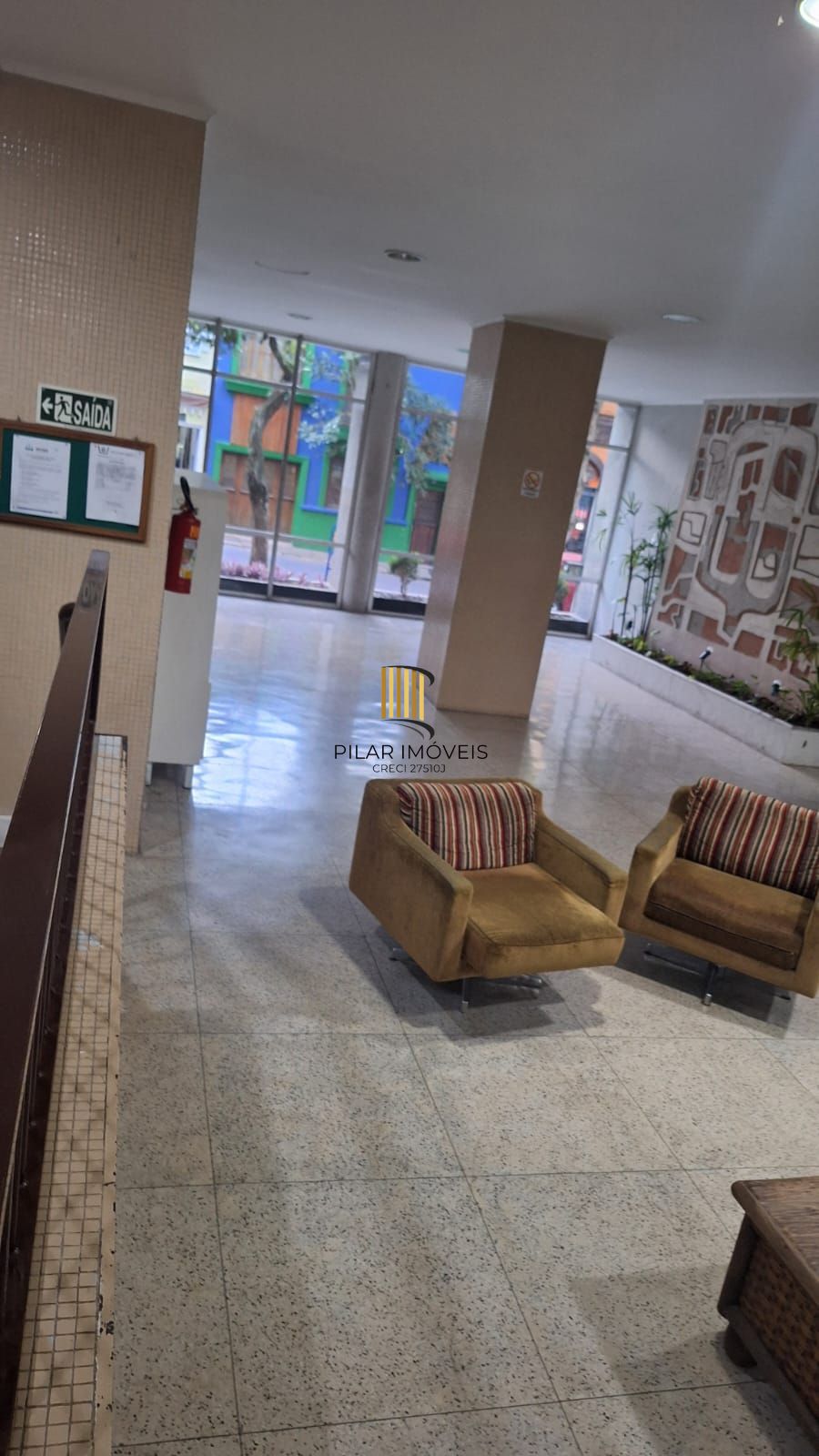 Apartamento  de 3 dormitórios  na Duque de Caxias  -  Centro de Porto Alegre/RS