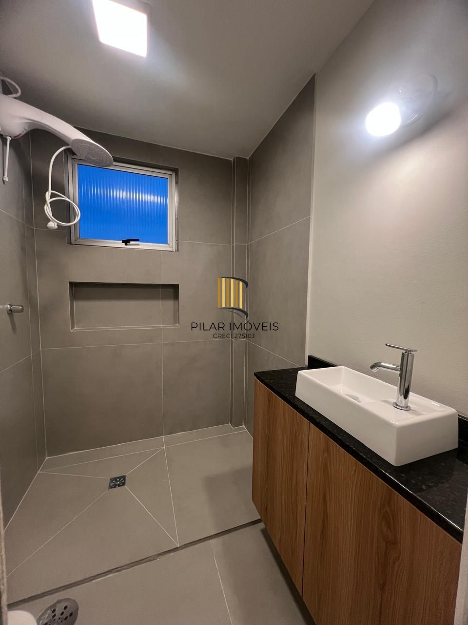 Apartamento com 3 dormitórios, 2 banheiros, 1 vaga, no bairro Tristeza, Poa, RS
