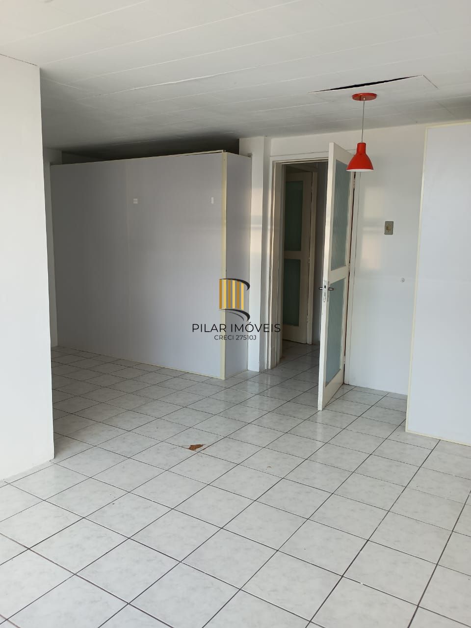 Sala comercial na praça da Alfandega