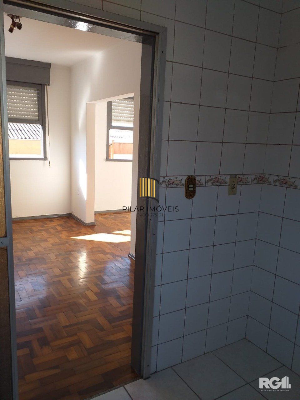Apartamento com 3 dormitórios, 1 vaga, no bairro Camaquã, Porto Alegre, RS