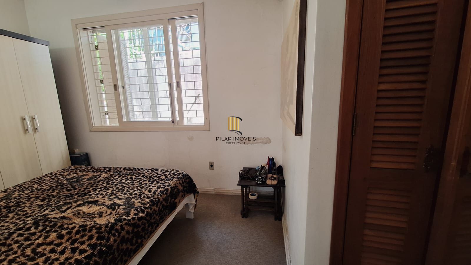 Casa com 4 dormitórios, piscina, 4 vagas, no bairro Teresópolis, Porto Alegre,RS