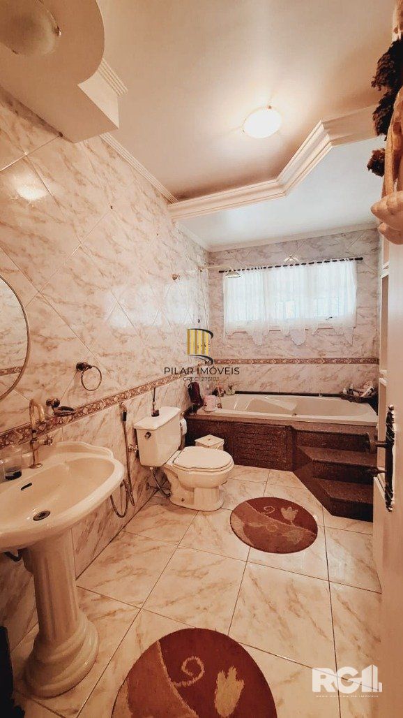 Casa ampla de 3 pisos com vista para o Guaíba -  Ipanema -  Porto Alegre -RS