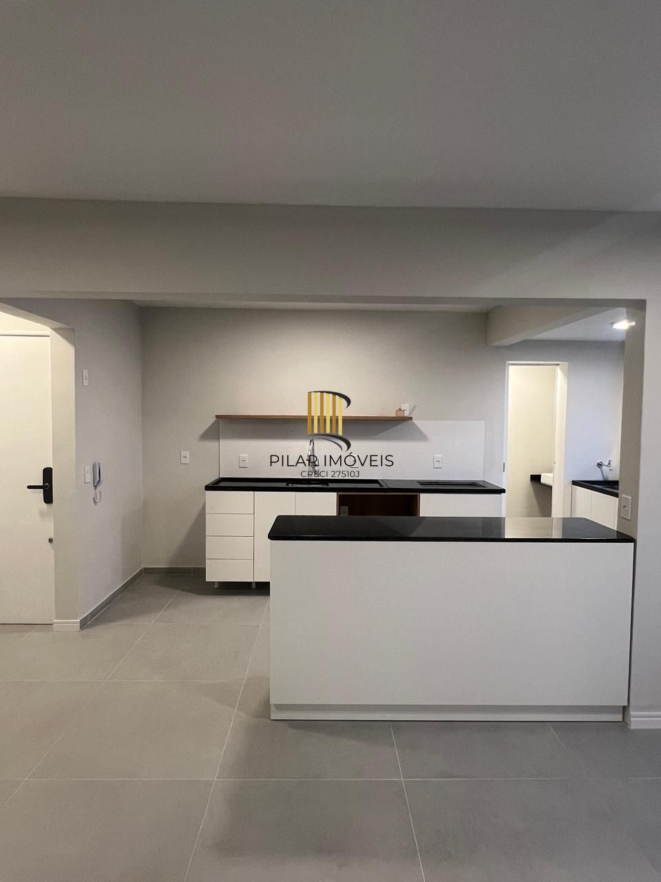 Apartamento com 3 dormitórios, 2 banheiros, 1 vaga, no bairro Tristeza, Poa, RS
