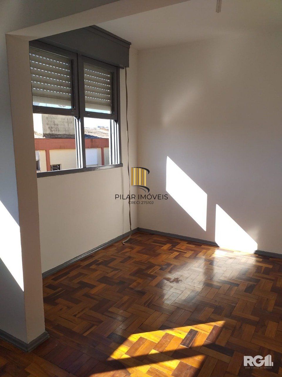Apartamento com 3 dormitórios, 1 vaga, no bairro Camaquã, Porto Alegre, RS