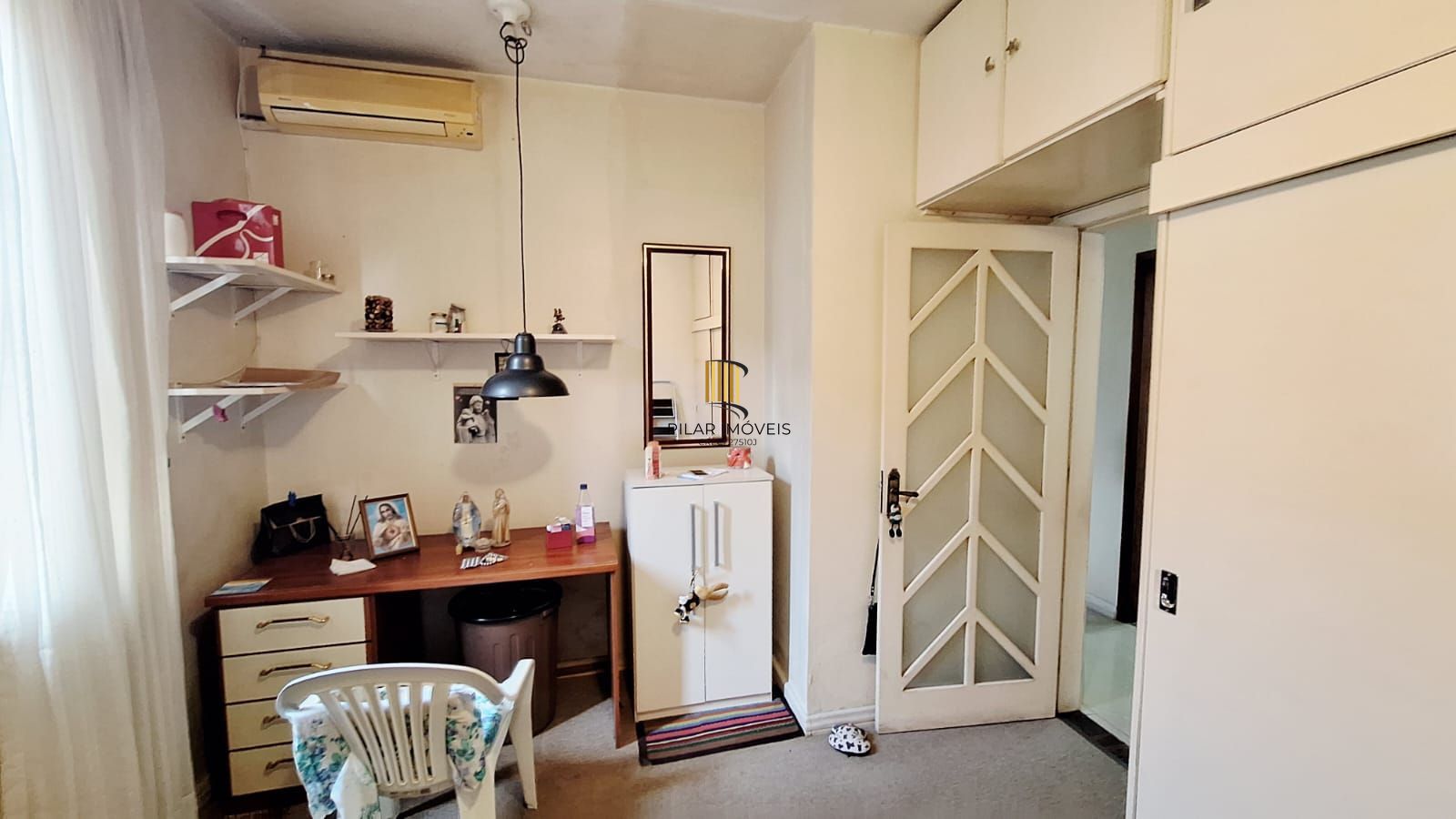 Casa com 4 dormitórios, piscina, 4 vagas, no bairro Teresópolis, Porto Alegre,RS