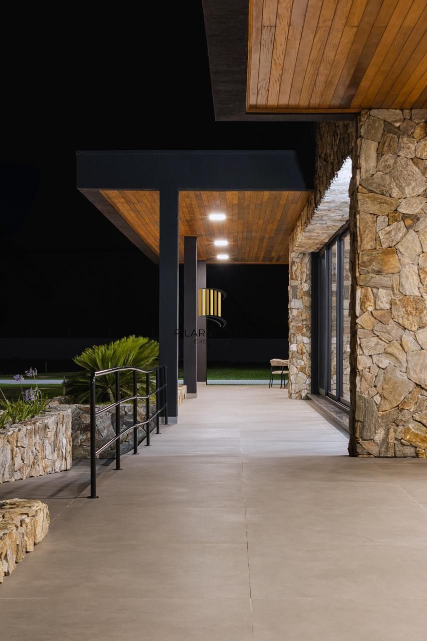 Terreno com 384,12m², no Lake Condomínio Resort, em Torres, RS