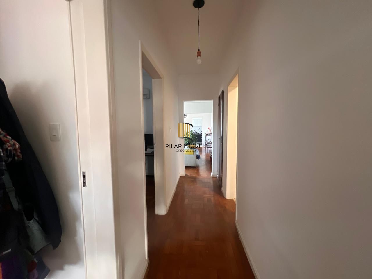Apartamento  de 3 dormitórios  na Duque de Caxias  -  Centro de Porto Alegre/RS