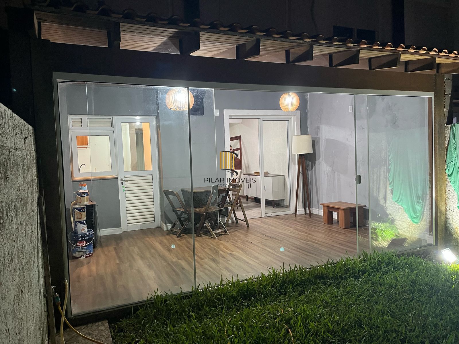 Casa com 3 dormitórios, 1 vaga no bairro Hípica e Porto Alegre, RS