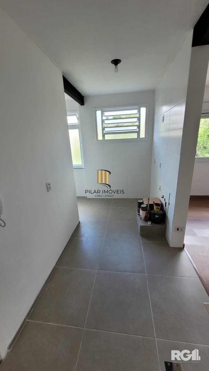 Apartamento com 2 dormitórios, 1 vaga, no bairro Teresópolis, Porto Algre, RS