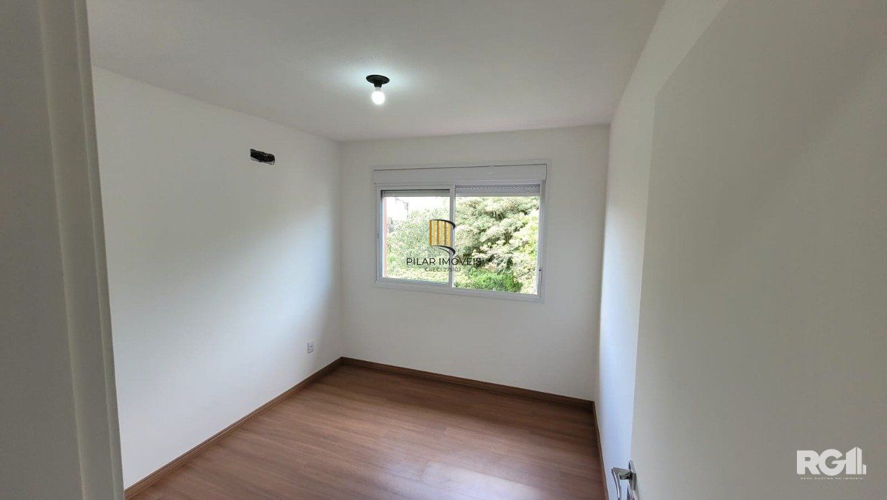 Apartamento com 2 dormitórios, 1 vaga, no bairro Teresópolis, Porto Algre, RS