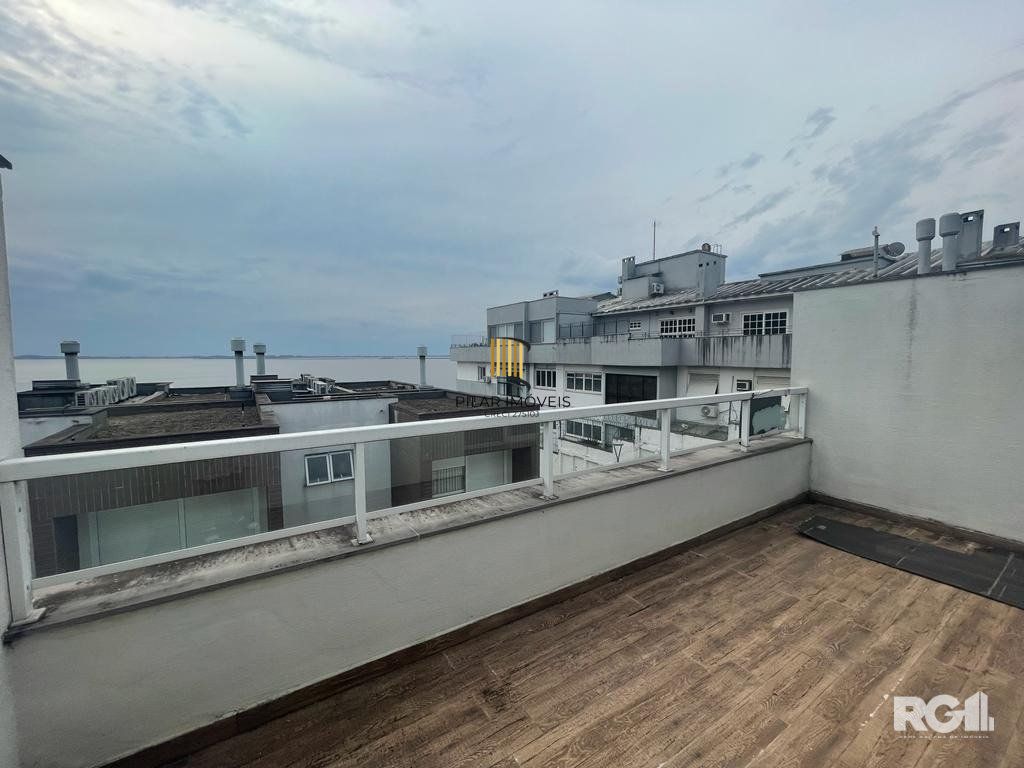 Casa com 3 suítes, vista para o Guaíba, 3 vagas, no bairro Cristal, Porto Alegre, RS