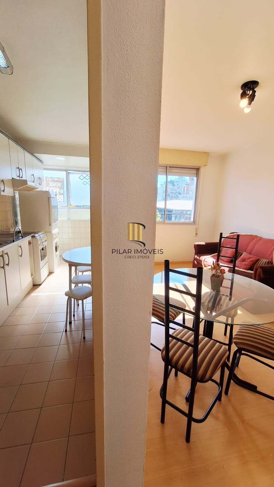 Apartamento 1 dormitório, 1 vaga coberta, portaria , elevador, vista, salao de festas, no bairro Santana, Porto Alegre, RS
