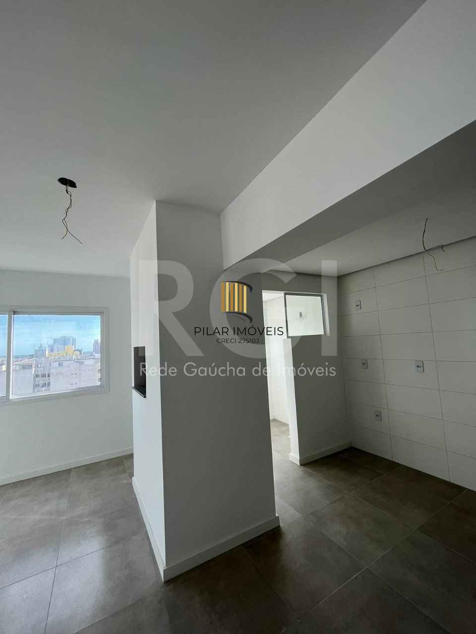 Apartamento com 3 Quartos e 3 banheiros à Venda, 129 m² Centro de Tramandaí