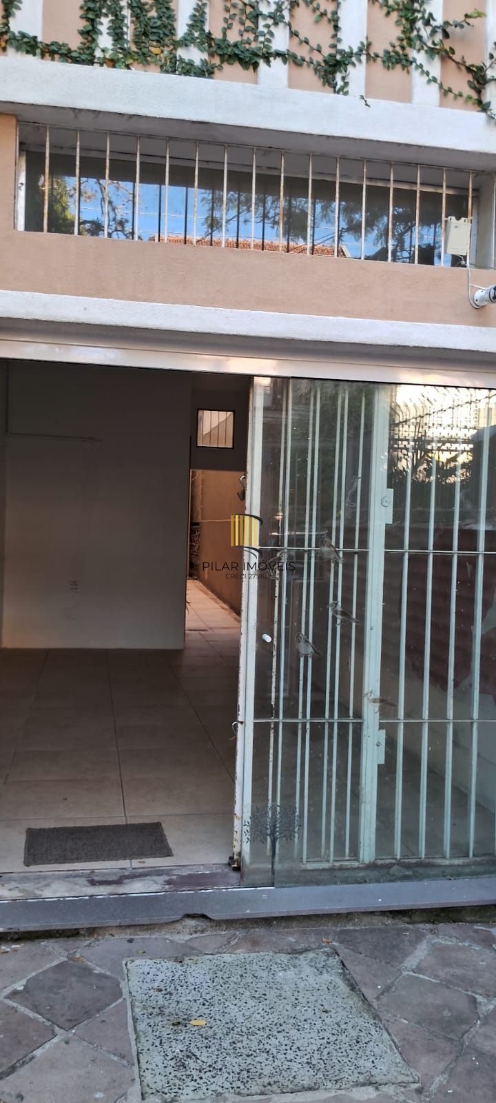 Casa Comercial Reformada no Bairro Rio Branco