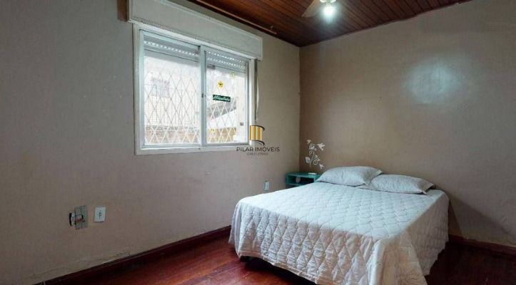 Casa para Venda - 190m², 4 dormitórios, sendo 1 suites, 2 vagas - Partenon