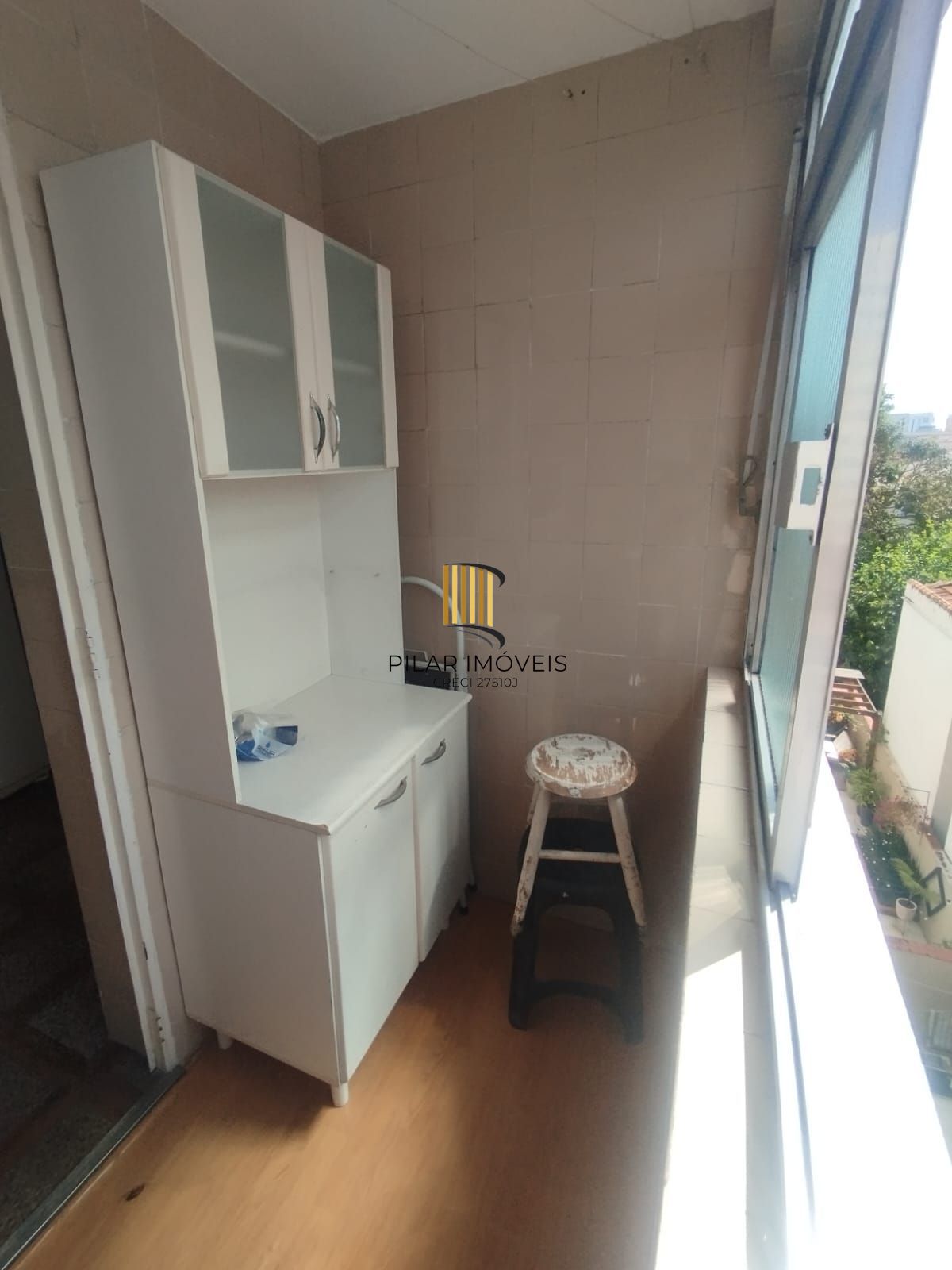 Apartamento 1 Dormitório na João Pessoa – Amplo, Ensolarado e com Área de Serviço Separada