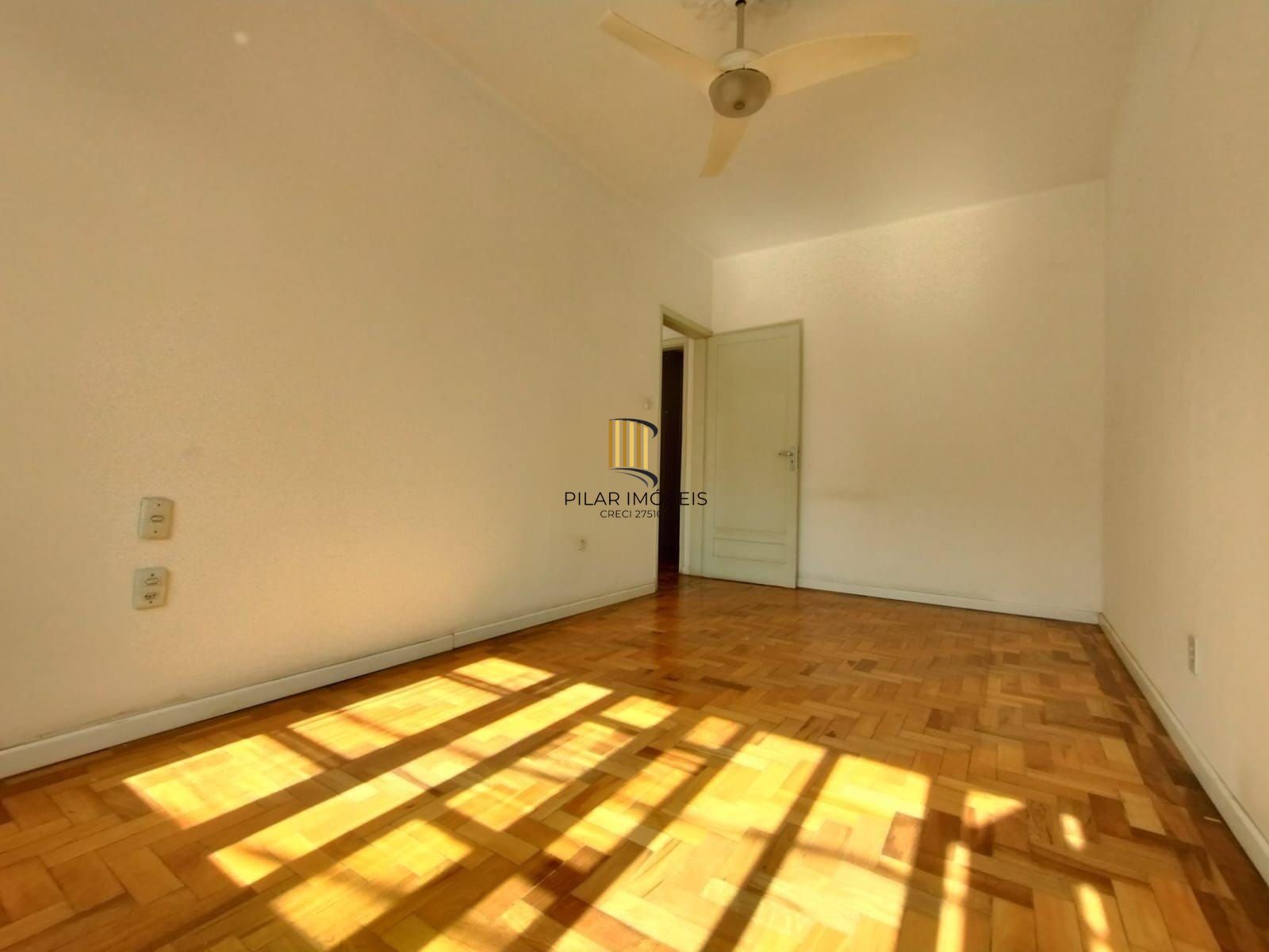 Apartamento à venda no Menino Deus – 2 dormitórios | Excelente localização