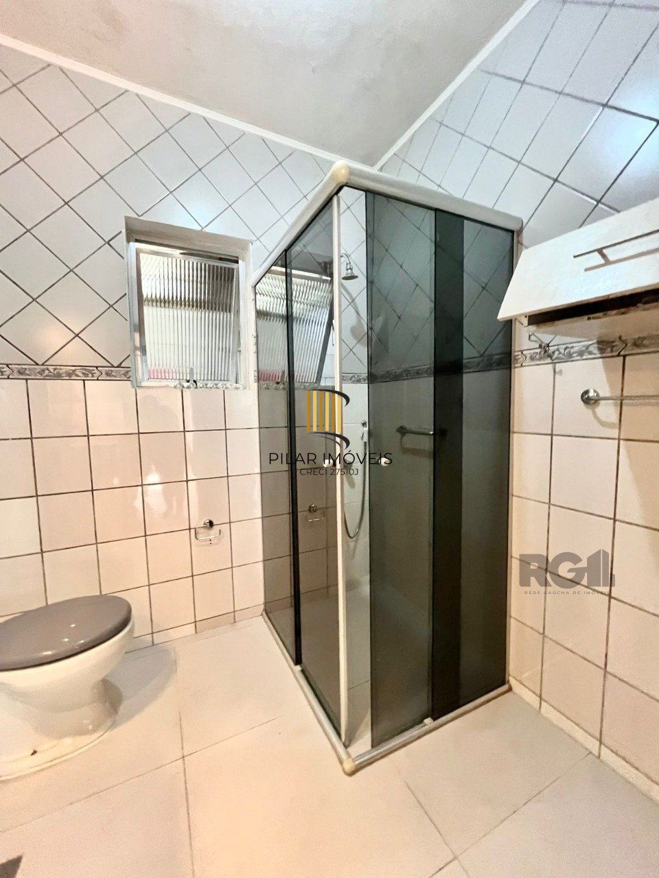 Apartamento terreo na Praia de Belas, com patio privativo