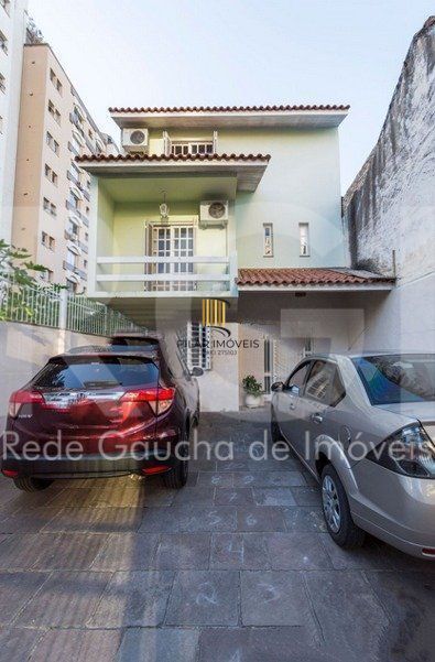 Casa 3 dormitórios à venda Menino Deus Porto Alegre/RS