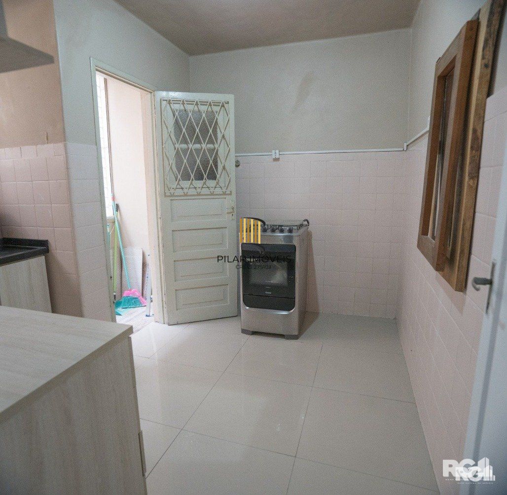 APARTAMENTO ESTILO STUDIO NO CORAÇÃO DA CIDADE BAIXA .