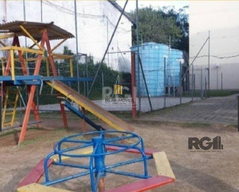 Apartamento 2 dormitórios de frente com garagem, bairro Restinga- porto Alegre