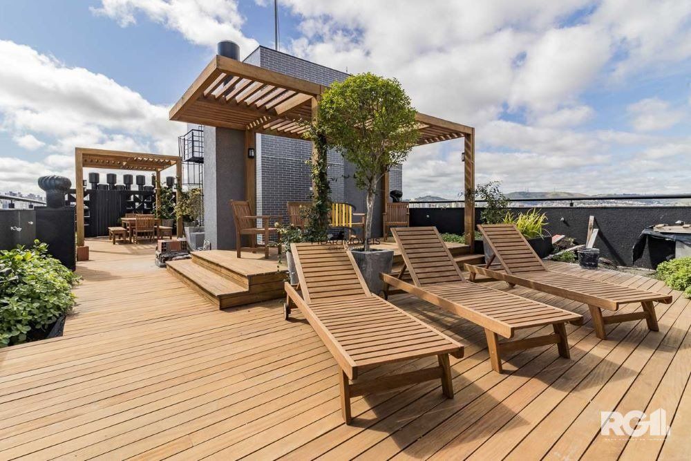 APARTAMENTO 1 DORMITÓRIO A VENDA  DUPLEX, COM 2 VAGAS