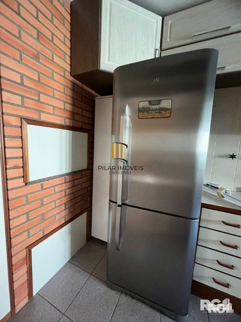 APARTAMENTO DE 1 DORMITÓRIO MOBILIADO A VENDA.