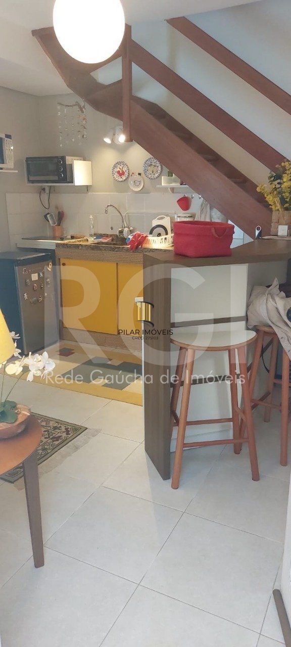 Casa Condominio para Venda - 55m², 1 dormitório, sendo 1 suites, Cidade Baixa