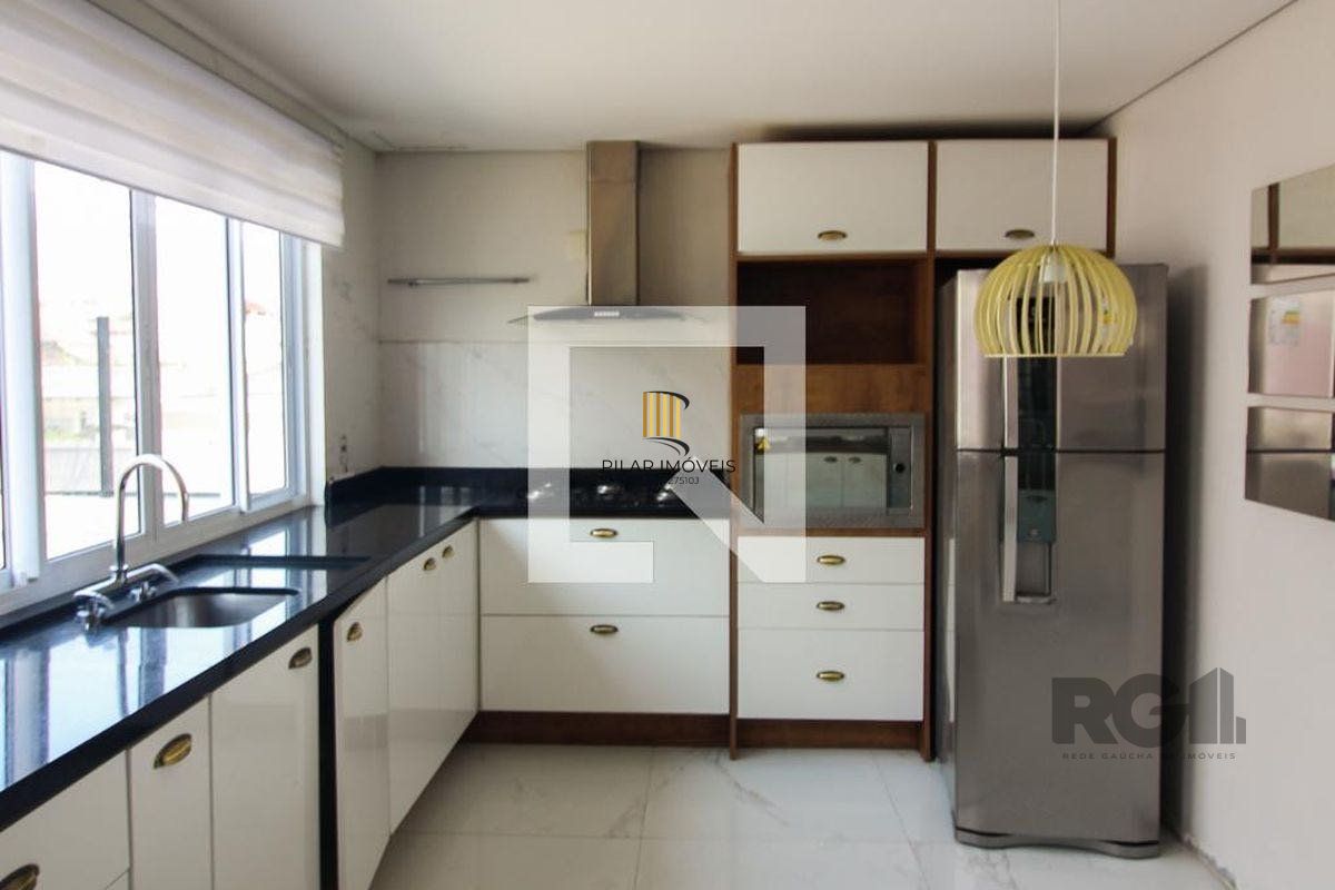 Casa 4 dormitórios à venda Partenon Porto Alegre/RS