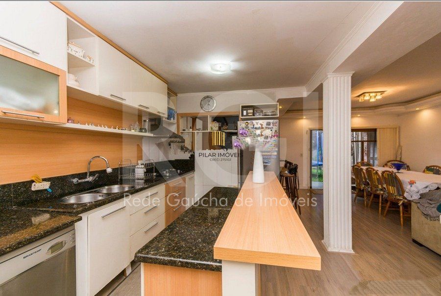 Casa 3 dormitórios à venda Menino Deus Porto Alegre/RS - Pilar Imóveis