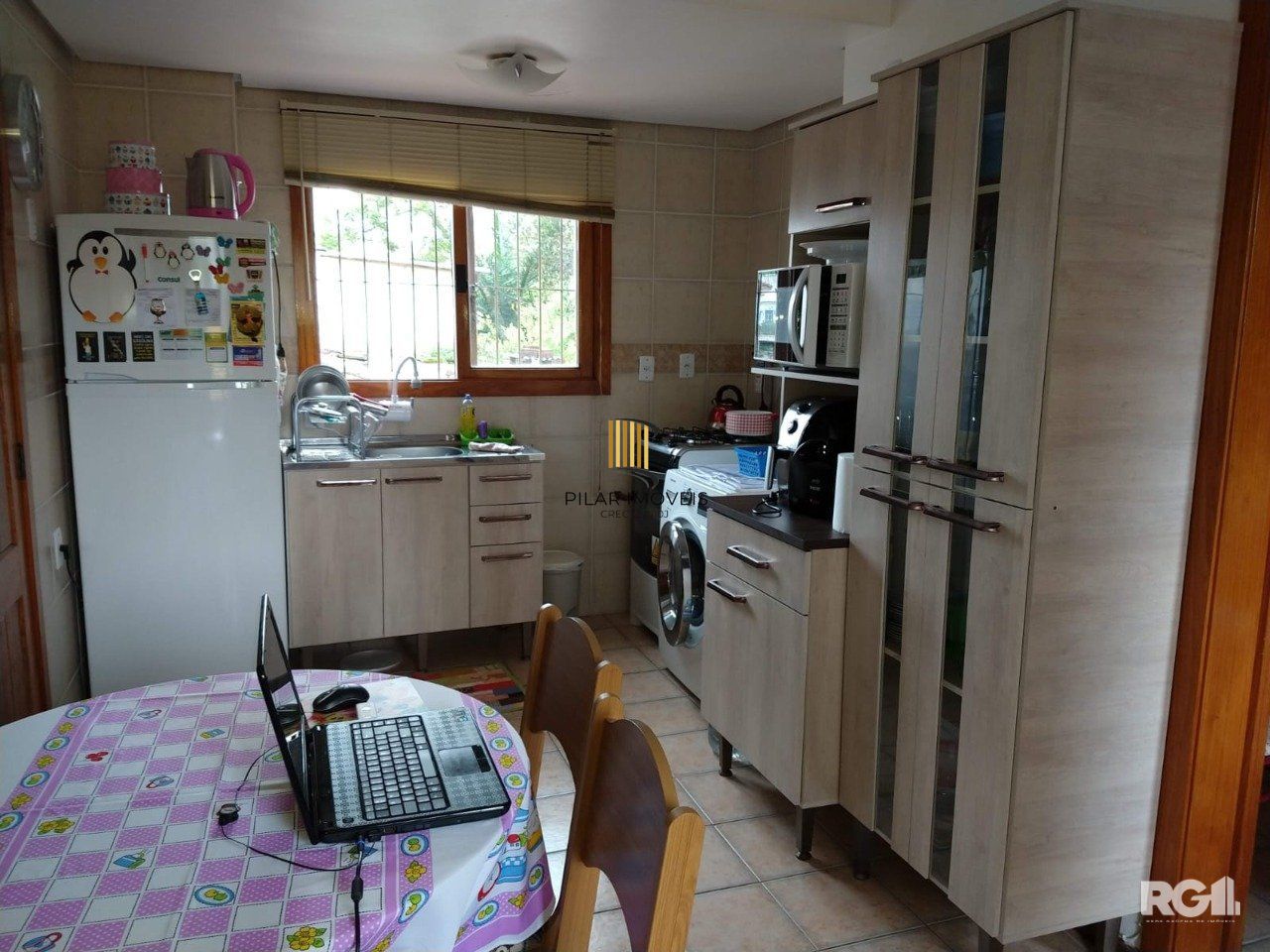 Apartamento de 1 dormitório com vaga de garagem escriturada na Rua Lopo Gonçalves.