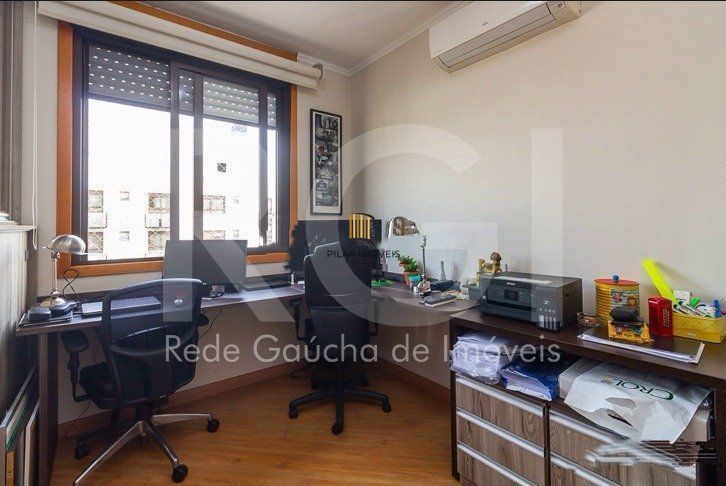 Apartamento para Venda - 95m², 3 dormitórios, sendo 1 suites, 1 vaga - Menino De