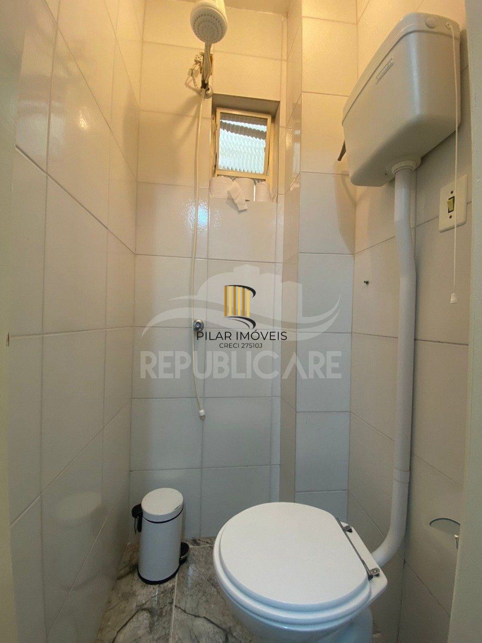 EEXCELENTE  APARTAMENTO DE 2 DORM TRANSFORMADO EM 3, CIDADE BAIXA. CÓD RP389820