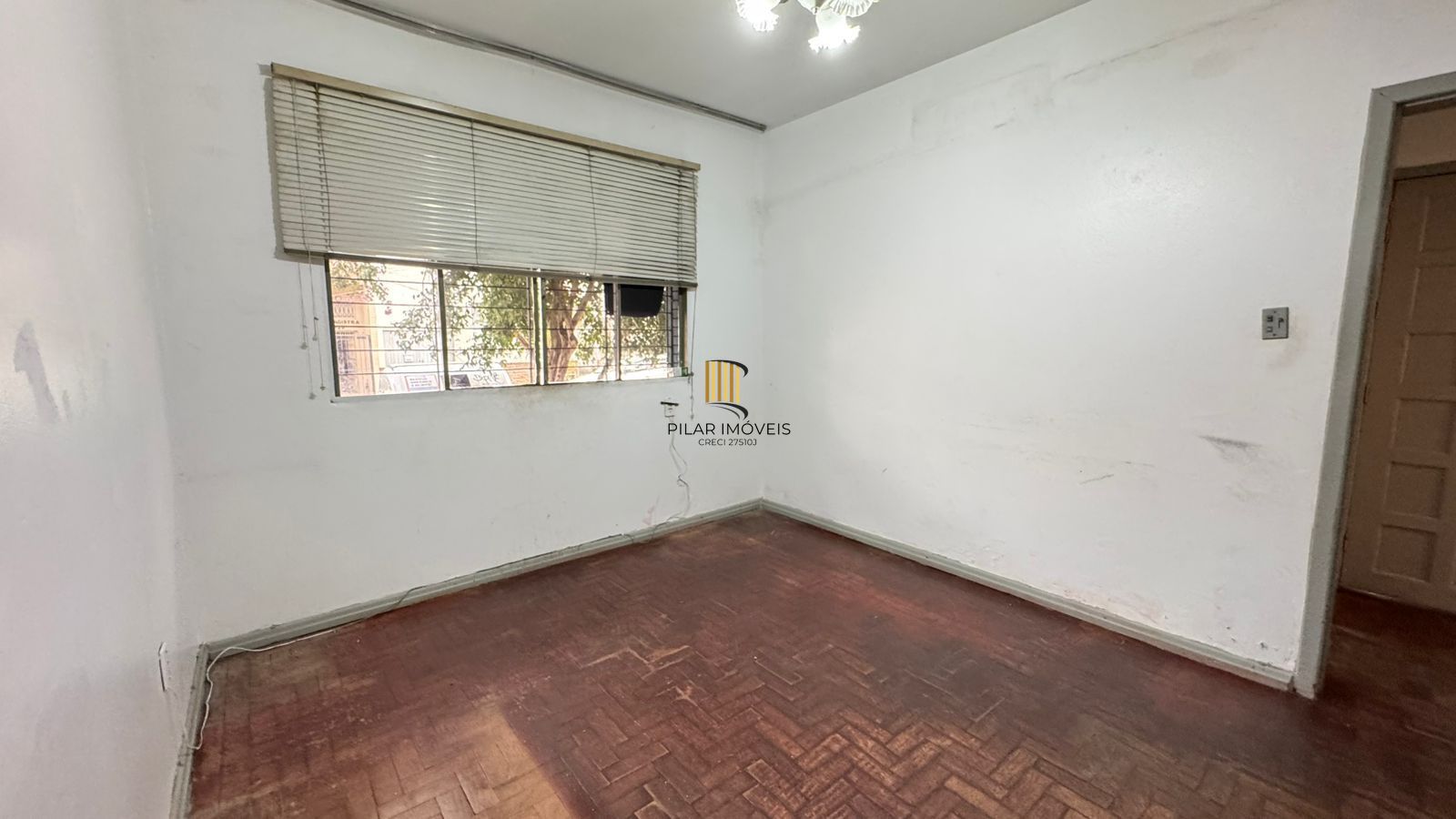 Apartamento 2 dormitórios no bairro Azenha